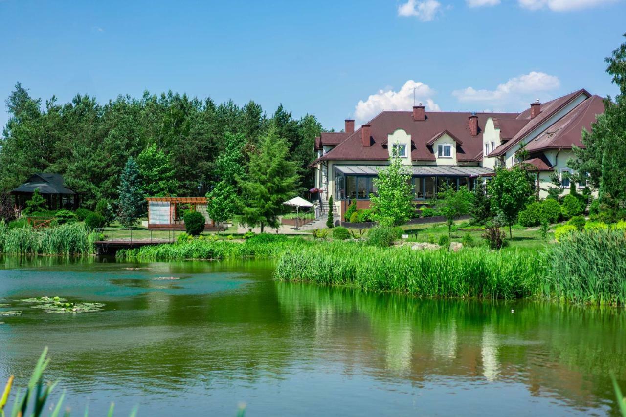 Hotel Dworek Helena Biała Podlaska Exterior foto