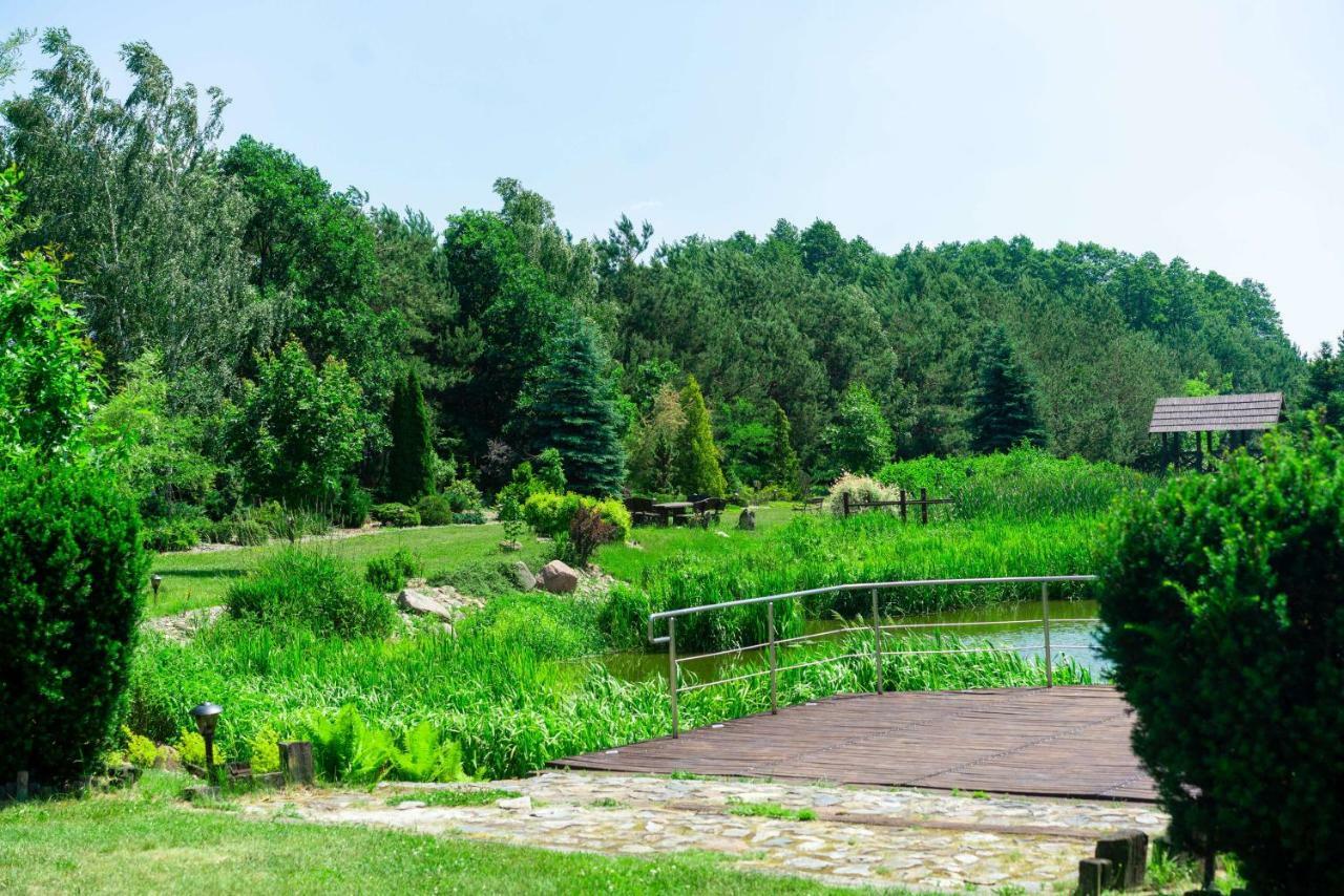 Hotel Dworek Helena Biała Podlaska Exterior foto